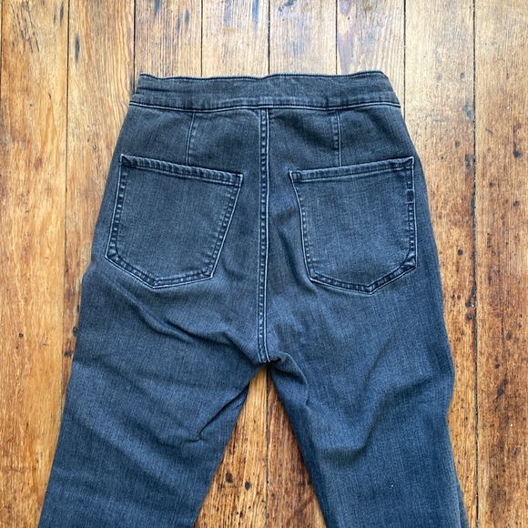 Express Stretch + Demin Perfect Size 4 Tall Super High Rise Skinny Jean - Picture 5 of 6